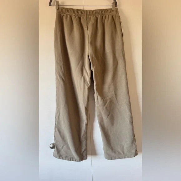 Reformation Kira Wide Leg Sweatpants Taupe - Picture 8 of 12